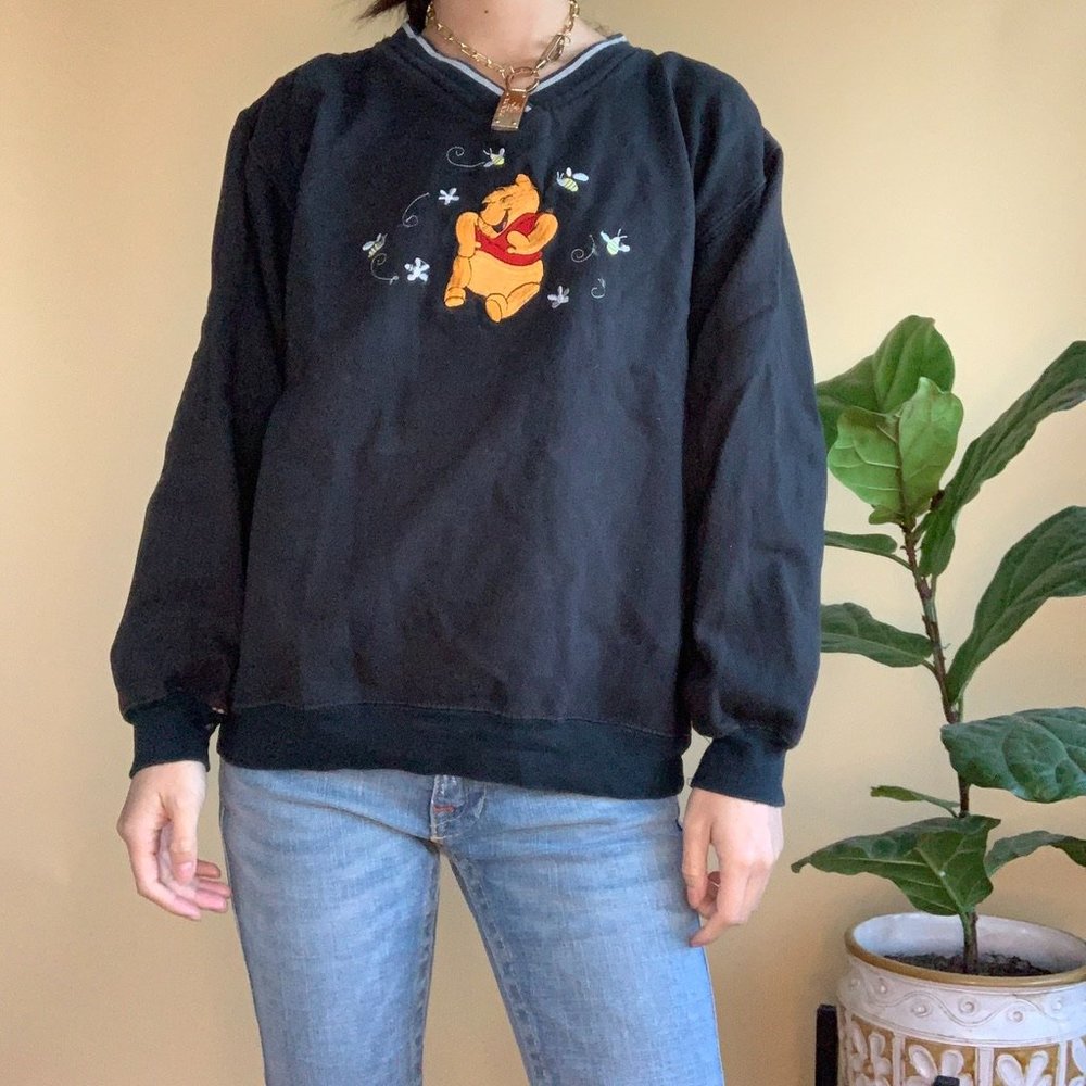 Vintage Pooh Bear Embroidered Sweatshirt